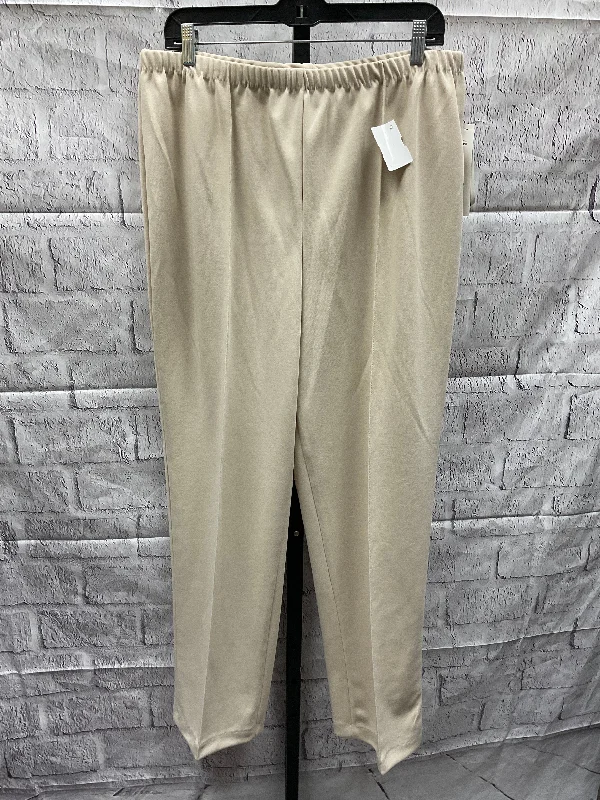 men's slim wool white pants-Pants Chinos & Khakis By Clothes Mentor  Size: 22w