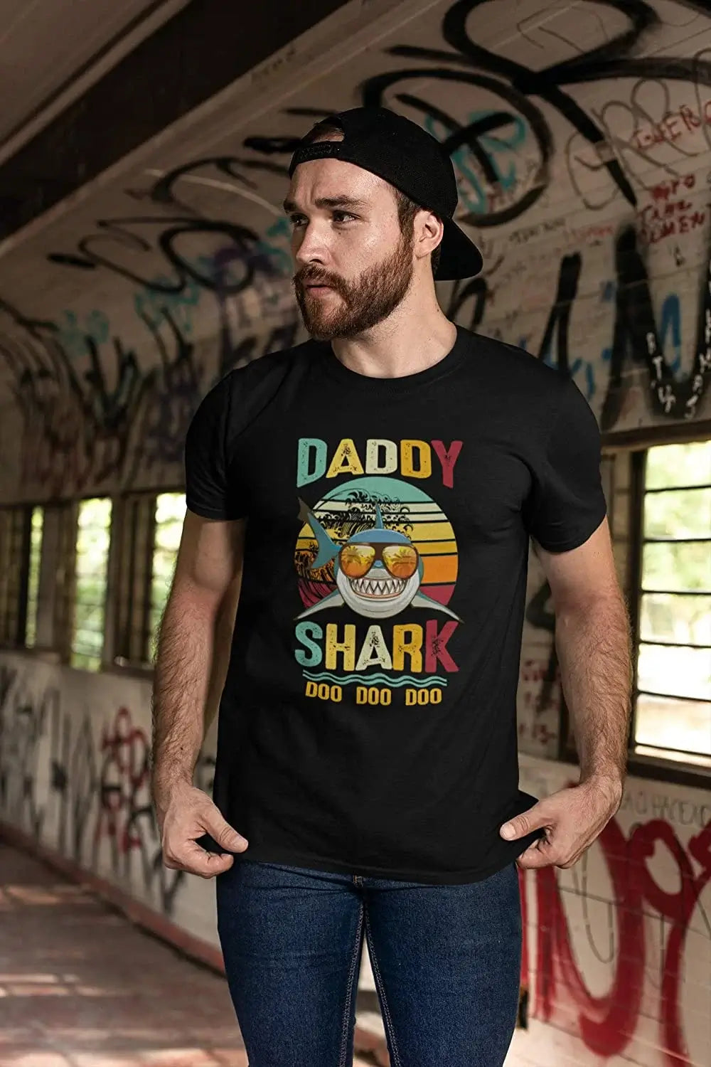 Men's short-sleeve modern structured purple tee-ULTRABASIC Men's Vintage T-Shirt Daddy Shark Doo Do Baby - Funny Song Tee Shirt