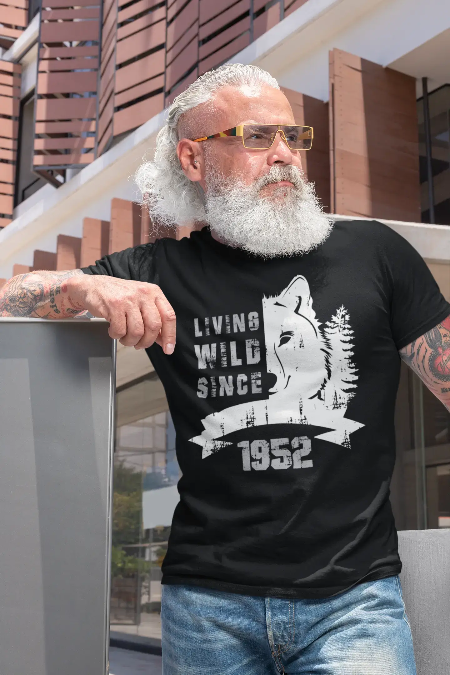 Men's short-sleeve cool rugged urban sailing top-1952, Living Wild Since 1952 Men's T-shirt Black Birthday Gift 00498