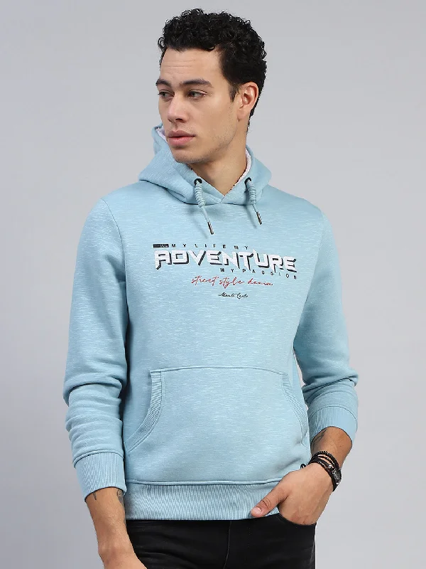 Men's hoodie with bold print-Men Blue Printed Hooded Full Sleeve Sweatshirt