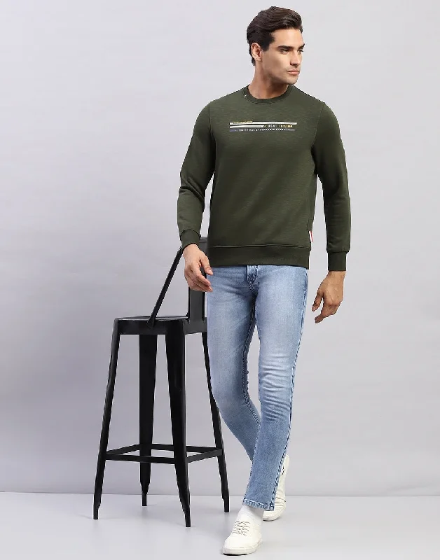 Men's hoodie for windy trails-Men Olive Printed Round Neck Full Sleeve Sweatshirt