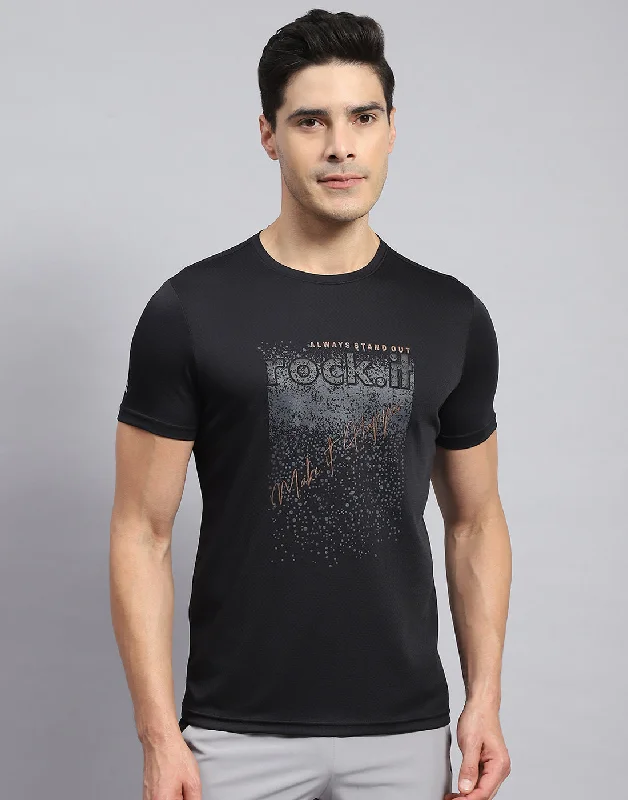 Men's short-sleeve muted fresh cool slate top-Men Black Self Design Round Neck Half Sleeve T-Shirt