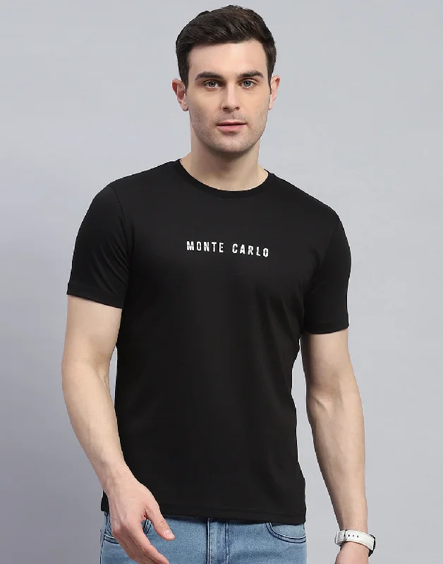 Men's short-sleeve stylish sleek neutral rave top-Men Black Solid Round Neck Half Sleeve T-Shirt