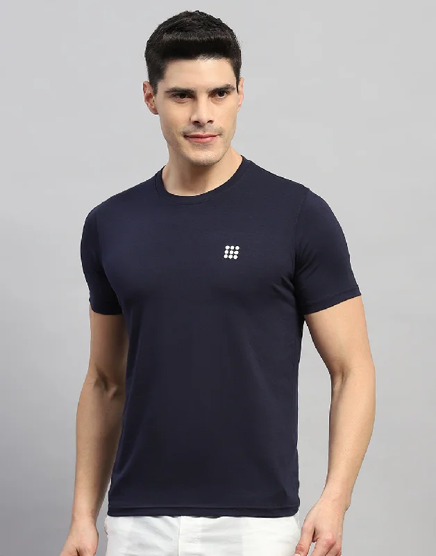 Men's short-sleeve fresh modern vibrant streetwear top-Men Navy Blue Solid Round Neck Half Sleeve T-Shirt