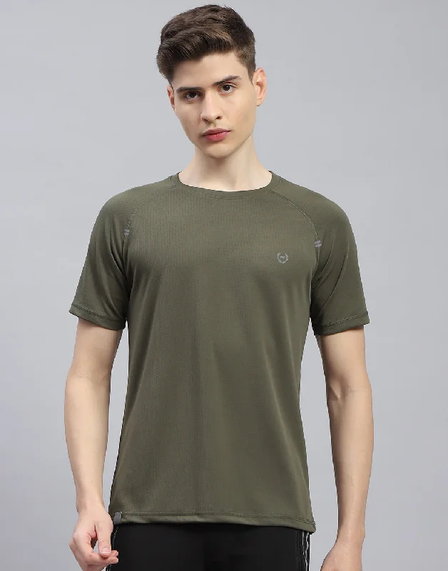 Men's short-sleeve soft trendy snug navy tee-Men Olive Printed Round Neck Half Sleeve T-Shirt