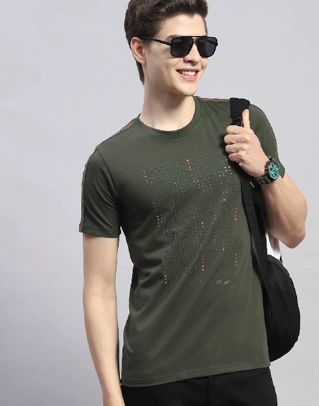 Men's short-sleeve bright deep picnic tee-Men Olive Printed Round Neck Half Sleeve T-Shirt