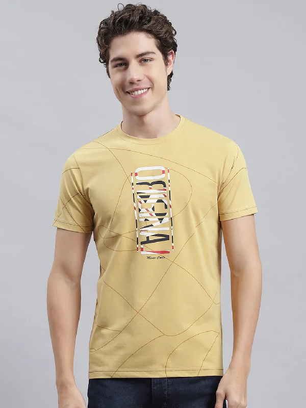 Men's short-sleeve subtle soft trendy hiking shirt-Men Yellow Printed T-Shirt