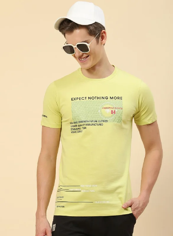 Men's short-sleeve rugged rust tee-Men Yellow Printed T-Shirt